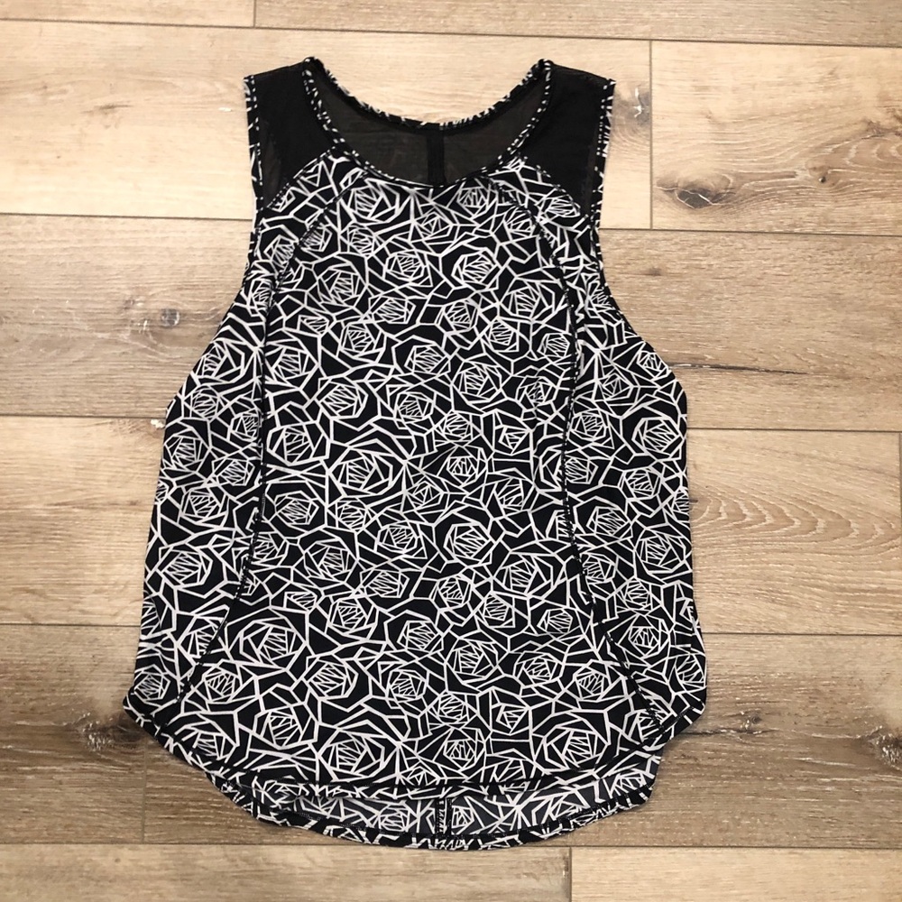 Lululemon tank